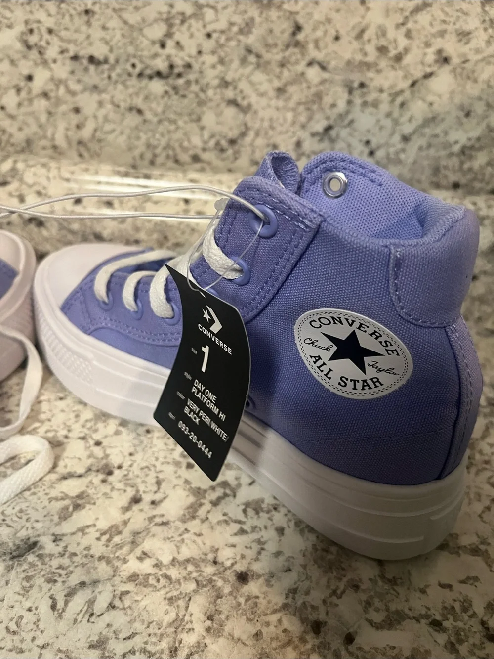 Kids High-Top Canvas Sneakers in Lavender
